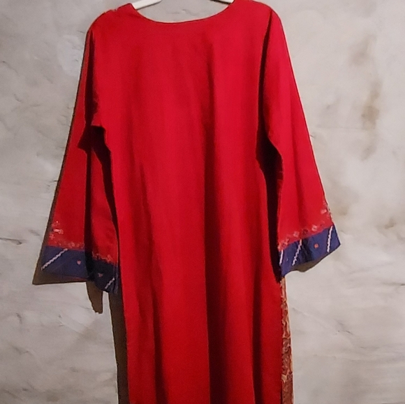 Vintage 1970's Indian caftan w/ gilded beading & embroidery - Picture 14 of 15